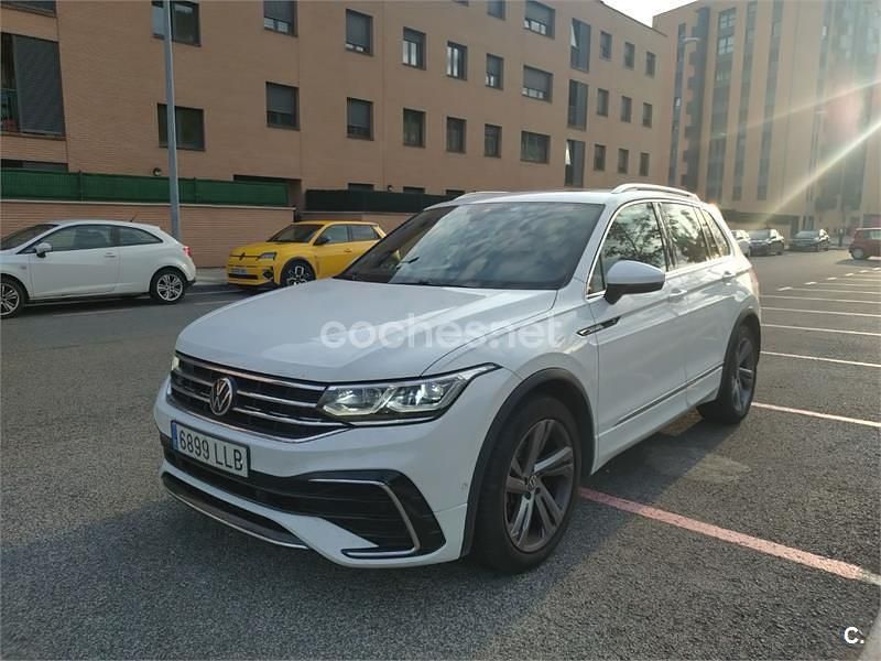 Blanco Usado 2020 VW Tiguan R-line SUV | 33.000 € (Caro) - Imagen 1/4