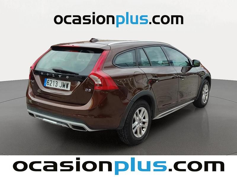 Usado Volvo V60 CC Kinetic 150 CV (110 kW) 2016 Marrón Familiar