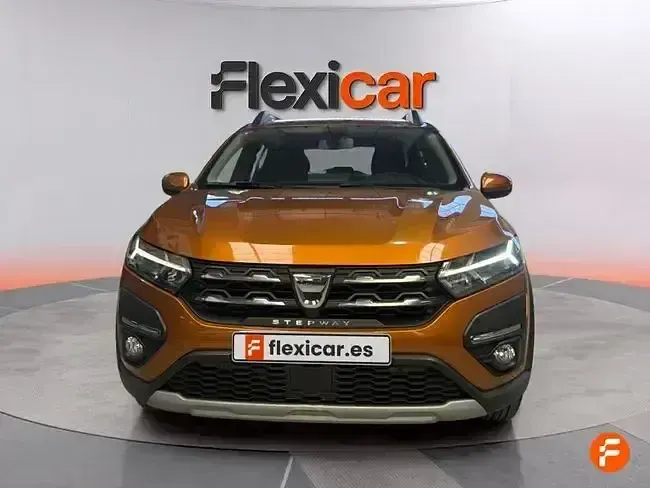 Usado Dacia Sandero Essentiel 100 CV (73 kW) 2021 Naranja