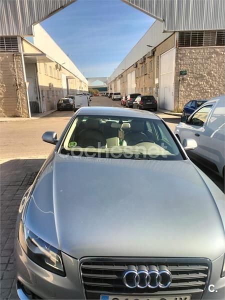 Usado Audi A4 140 CV (102 kW) 2008 Gris / plata Berlina