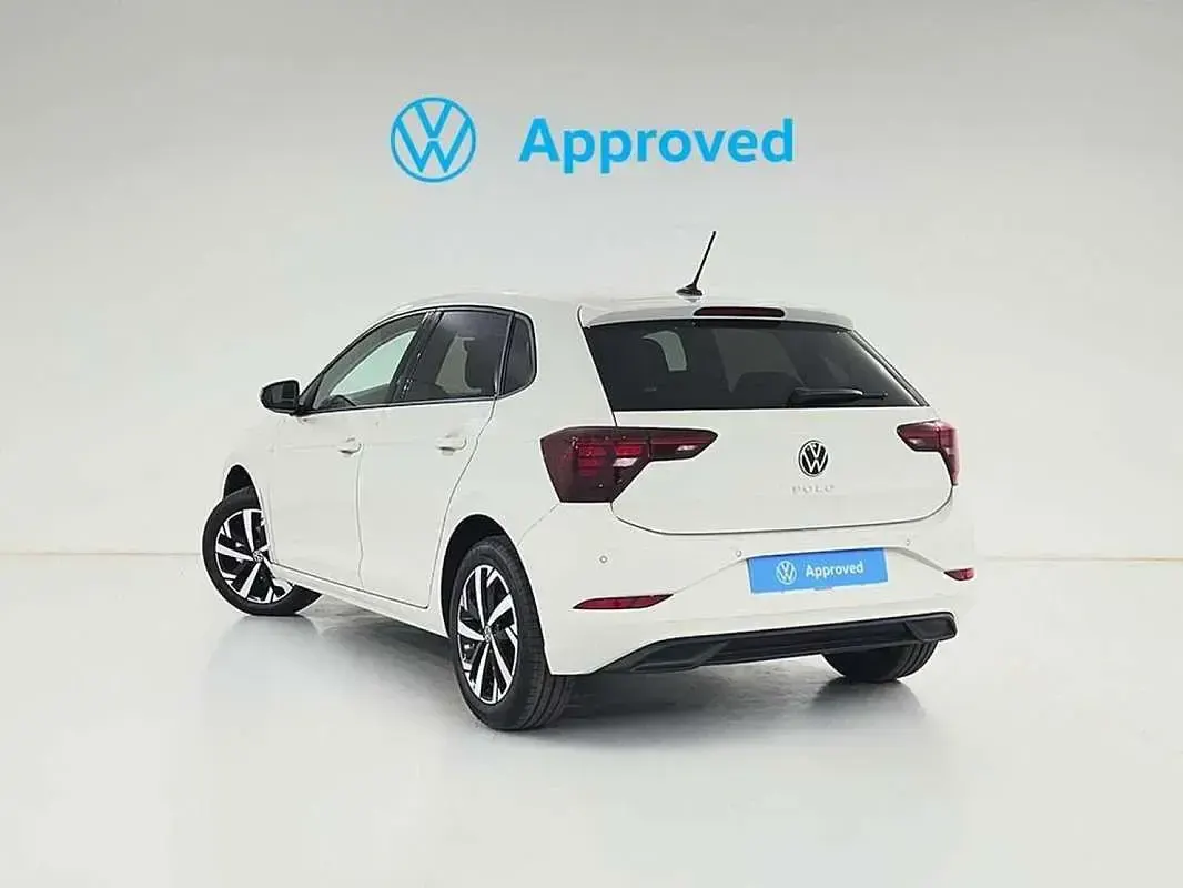 Usado VW Polo 95 CV (69 kW) 2026 Negro Utilitario