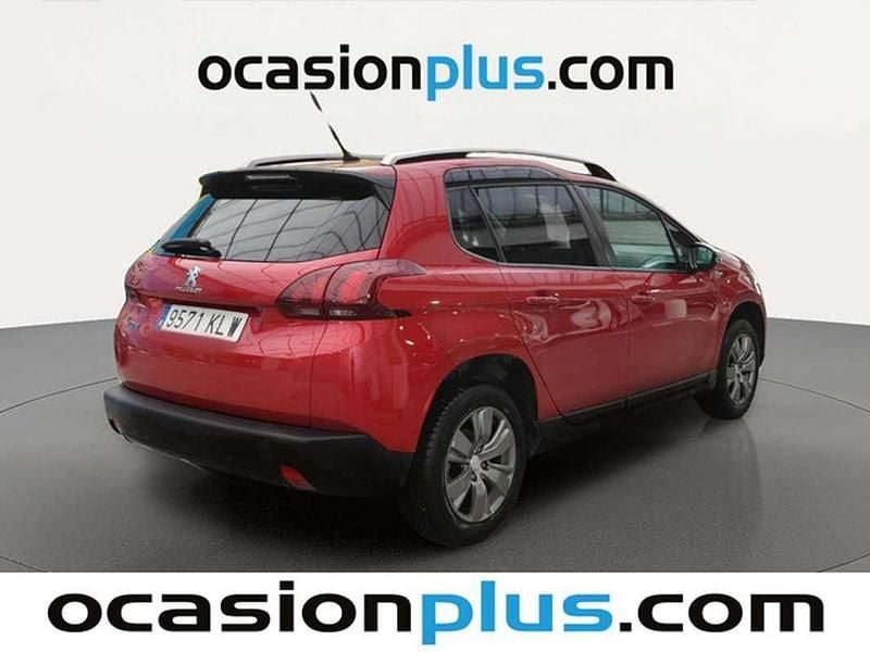 Usado Peugeot 2008 Style 82 CV (60 kW) 2018 Rojo SUV