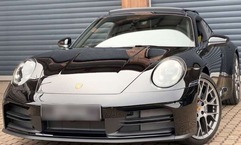 Negro Nuevo 2024 Porsche 911 Carrera Coupe | 180.900 € (Un poco caro) - Imagen 1/4