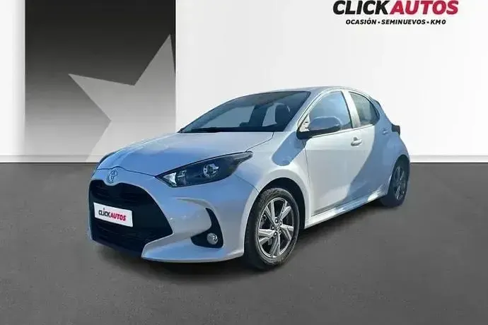 Usado Toyota Yaris Active 116 CV (85 kW) 2025 Utilitario
