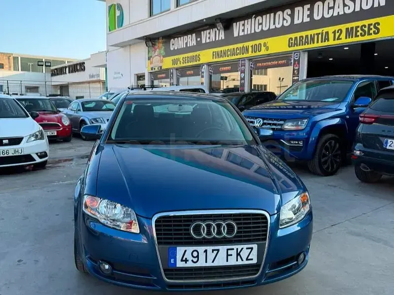 Usado Audi A4 140 CV (102 kW) 2007 Azul Berlina