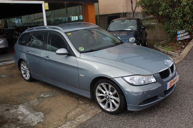 Usado BMW 320 163 CV (119 kW) 2006 Plata Familiar