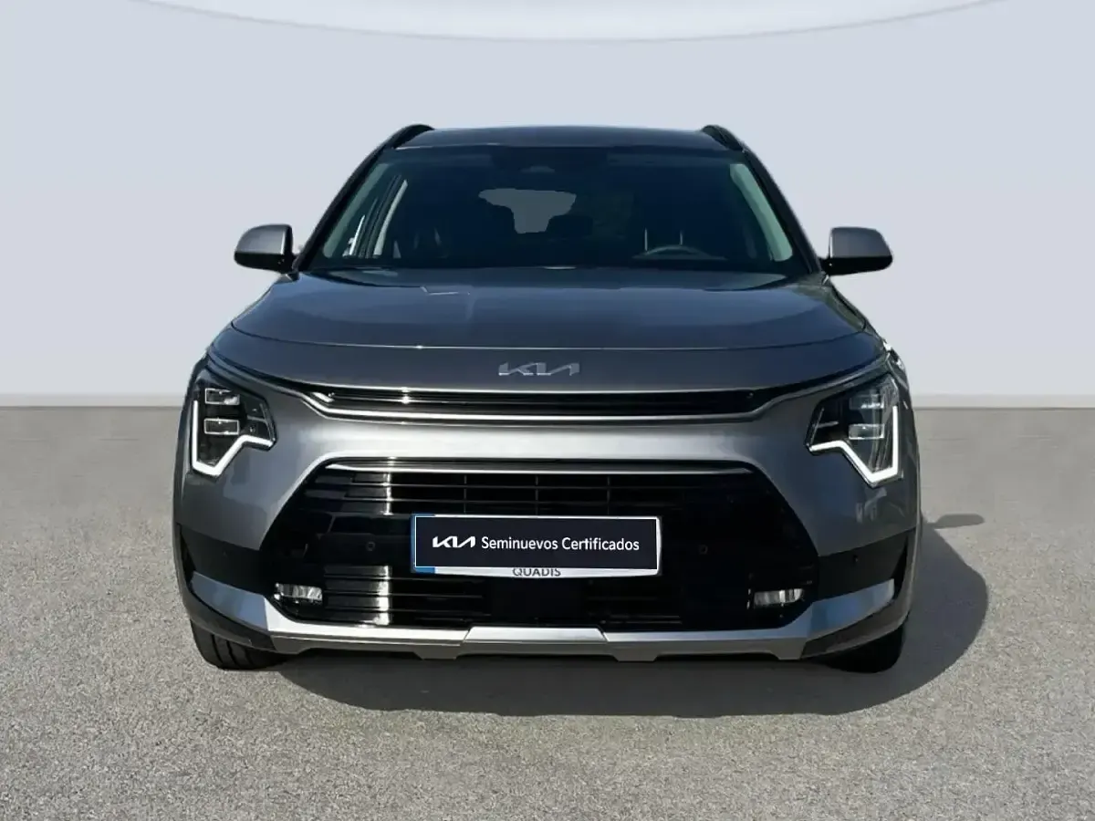 Usado Kia Niro 183 CV (134 kW) 2025 Gris SUV