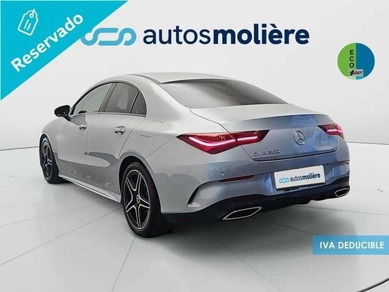 Usado Mercedes CLA200 163 CV (119 kW) 2025 Gris Berlina
