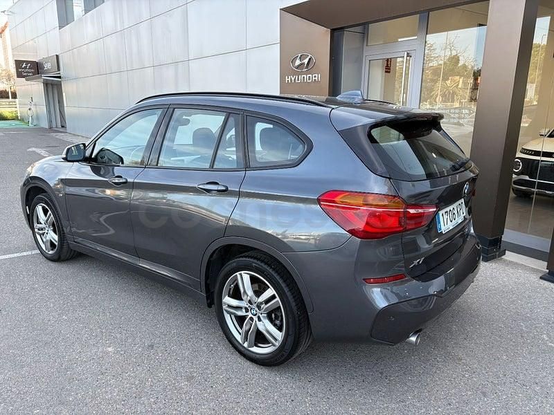 Usado BMW X1 190 CV (139 kW) 2018 Gris / plata SUV