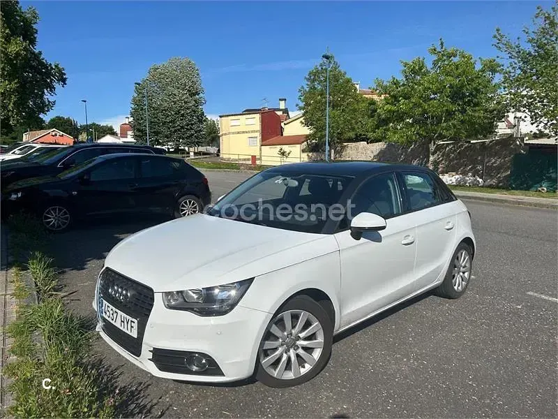 Usado Audi A1 Sportback Ambition 90 CV (66 kW) 2014 Blanco Utilitario