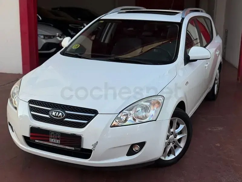 Usado Kia Ceed 115 CV (84 kW) 2010 Blanco Utilitario