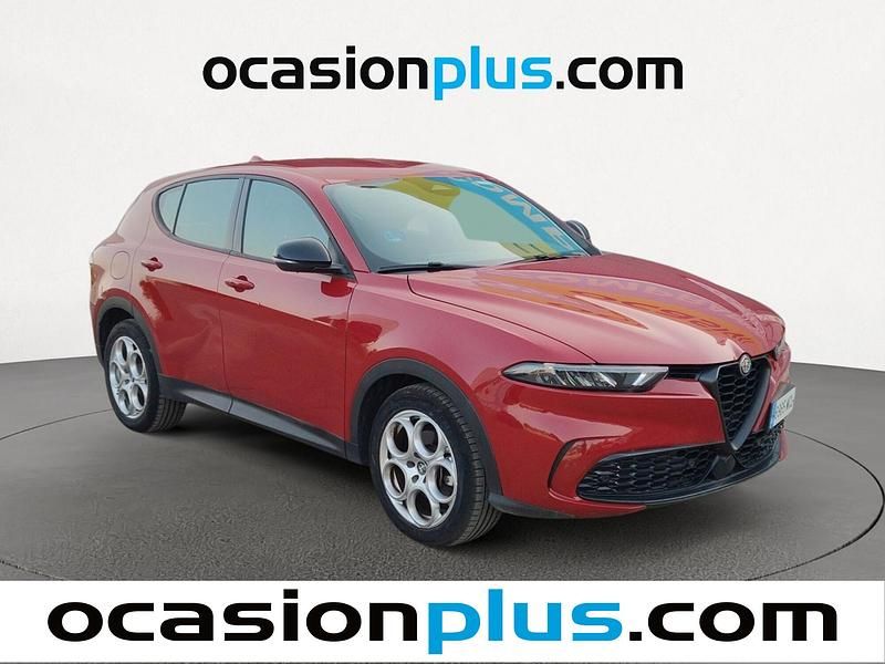 Usado Alfa Romeo Tonale Sprint 130 CV (95 kW) 2022 Rojo SUV