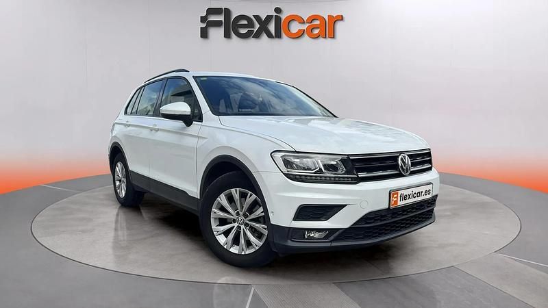 Blanco Usado 2017 VW Tiguan Edition SUV | 15.990 € (Buen precio) - Imagen 1/4