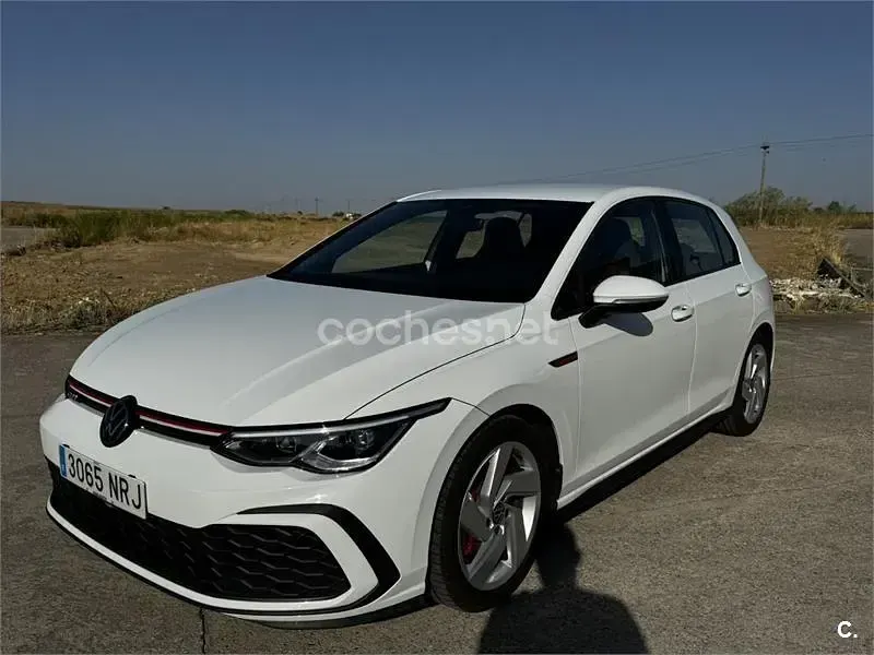 Usado VW Golf VIII GTI 245 CV (180 kW) 2024 Blanco Berlina