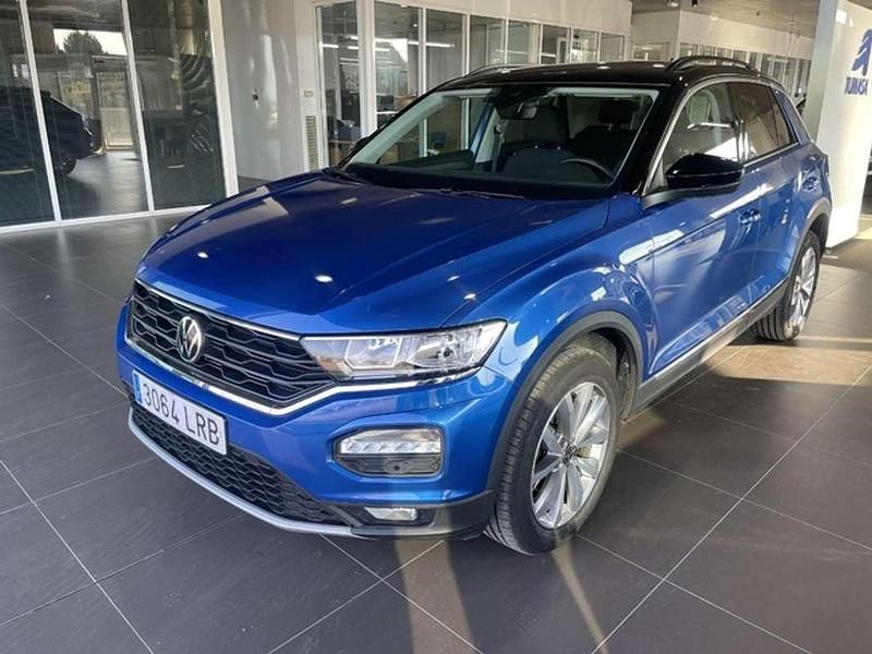 Usado VW T-Roc Advance 110 CV (80 kW) 2021 Azul SUV