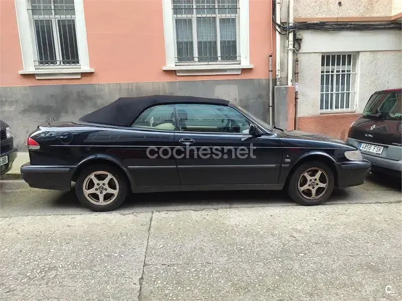 Usado Saab 9-3 Cabriolet 150 CV (110 kW) 2002 Negro Descapotable
