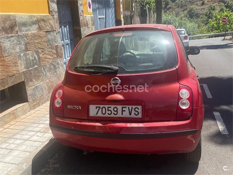 Usado Nissan Micra Visia 65 CV (47 kW) 2007 Granate Berlina