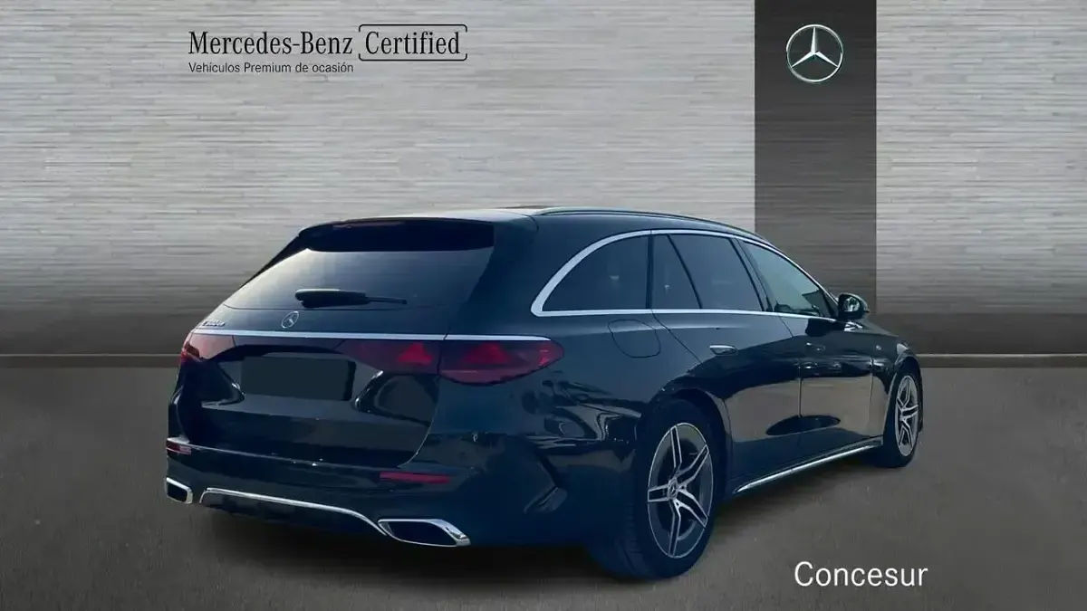 Usado Mercedes E300 312 CV (229 kW) 2026 Gris Familiar