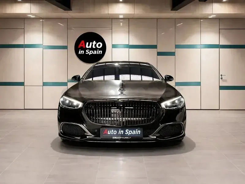 Usado Mercedes S580 503 CV (369 kW) 2021 Gris / plata Berlina