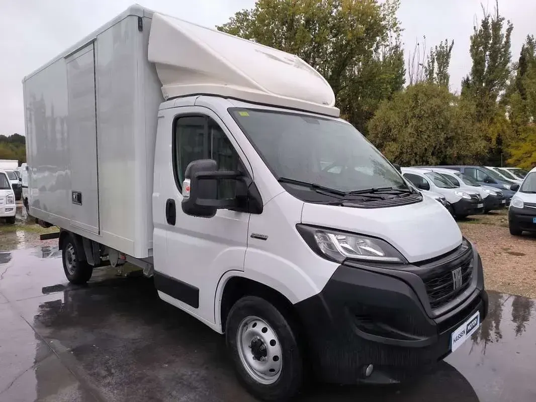 Usado Fiat Ducato 139 CV (102 kW) 2022 Blanco Van