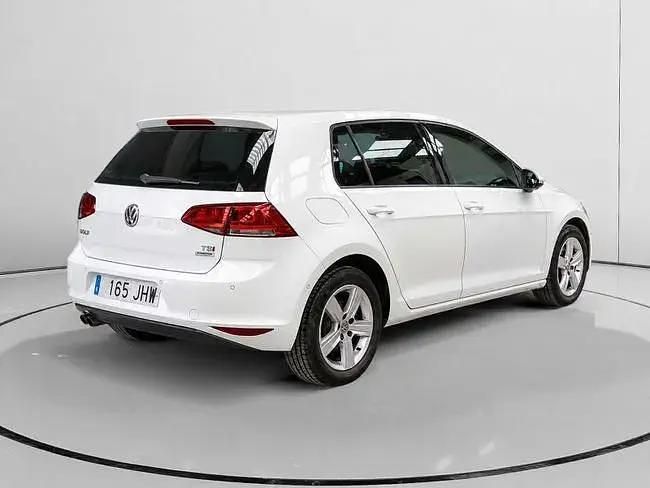 Usado VW Golf VII Advance 125 HP (91 kW) 2015 Branco Sedan