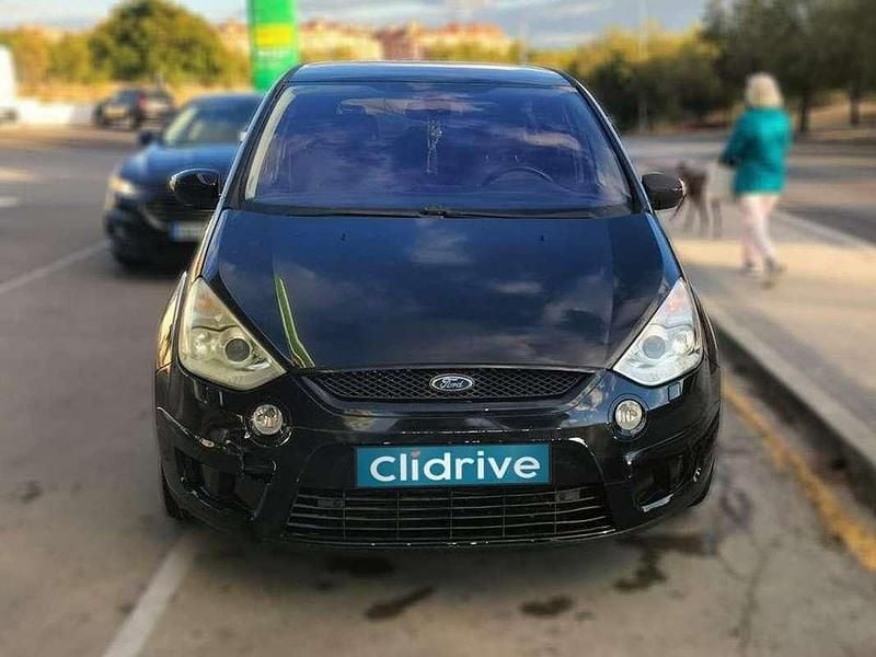 Usado Ford S-MAX Titanium 140 CV (102 kW) 2007 Negro Monovolumen