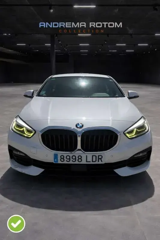 Usado BMW 116 116 CV (85 kW) 2020 Blanco Utilitario
