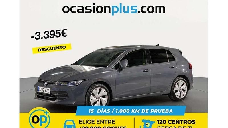 Usado VW Golf VIII 116 CV (85 kW) 2025 Gris Utilitario