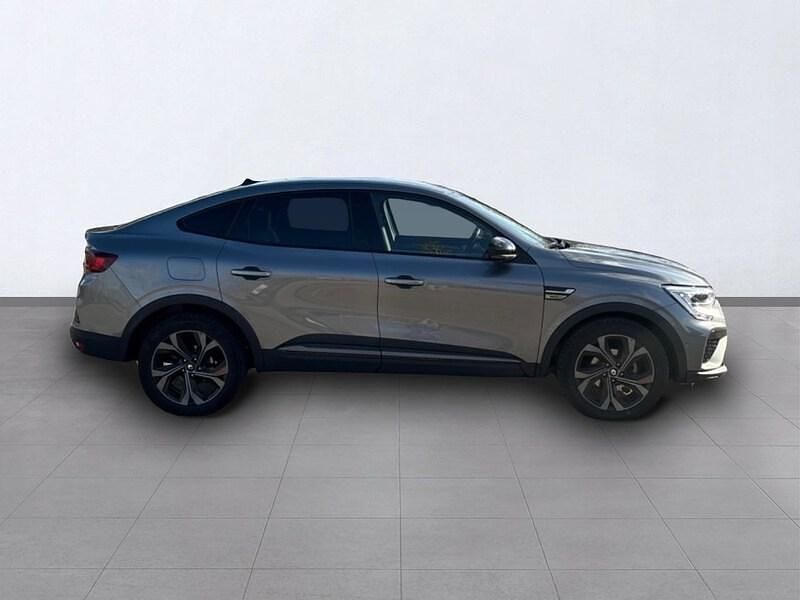 Usado Renault Arkana R.S. 140 CV (102 kW) 2023 Gris SUV