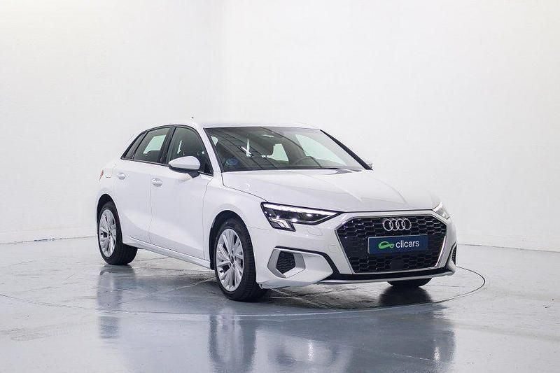 Usado Audi A3 Sportback e-tron Advanced 110 CV (80 kW) 2022 Blanco Utilitario