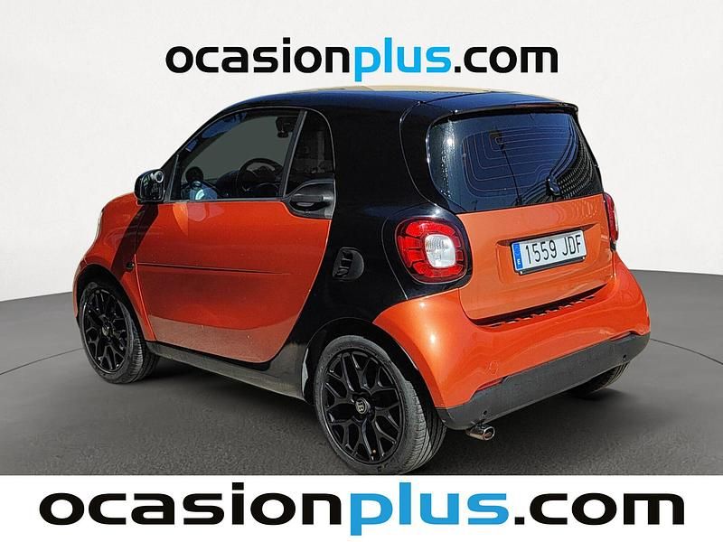 Usado Smart ForTwo Cabrio Prime 90 CV (66 kW) 2015 Naranja Descapotable