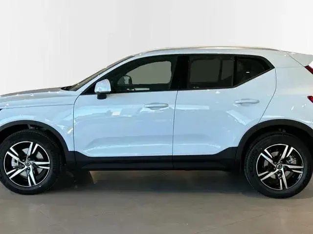 Usado Volvo XC40 Core 163 CV (119 kW) 2025 Todoterreno SUV