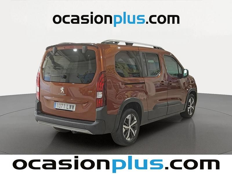Usado Peugeot Rifter GT 130 CV (95 kW) 2022 Marrón Monovolumen