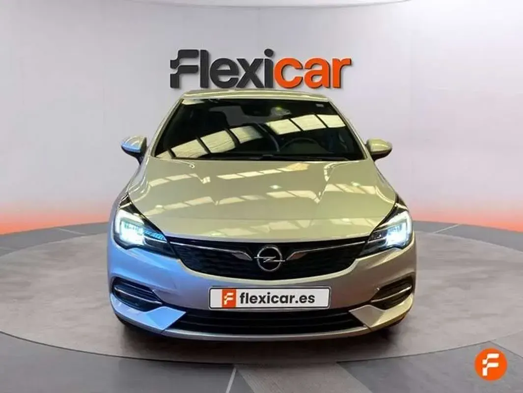 Usado Opel Astra Ultimate 145 CV (106 kW) 2020 Gris Berlina