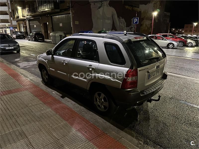 Usado Kia Sportage LX 112 CV (82 kW) 2006 Gris / plata SUV