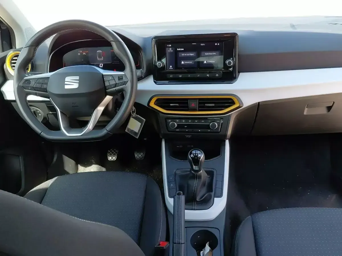 Usado Seat Arona Style 115 CV (84 kW) 2025 SUV