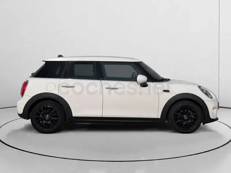 Usado Mini ONE 102 CV (75 kW) 2019 Blanco Utilitario