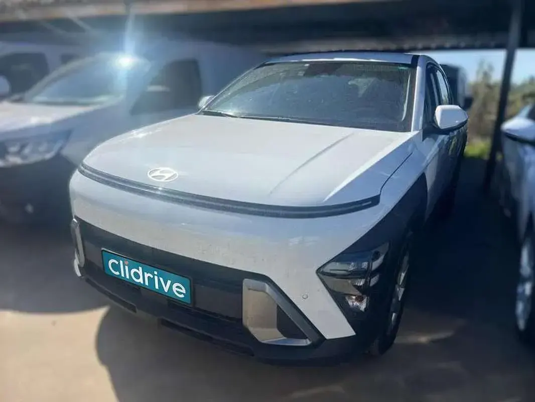 Usado Hyundai Kona 141 CV (103 kW) 2024 Blanco SUV