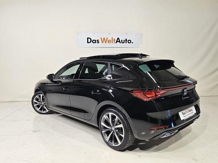 Negro Nuevo 2025 Seat Leon FR | 30.900 € (Caro) - Imagen 1/4