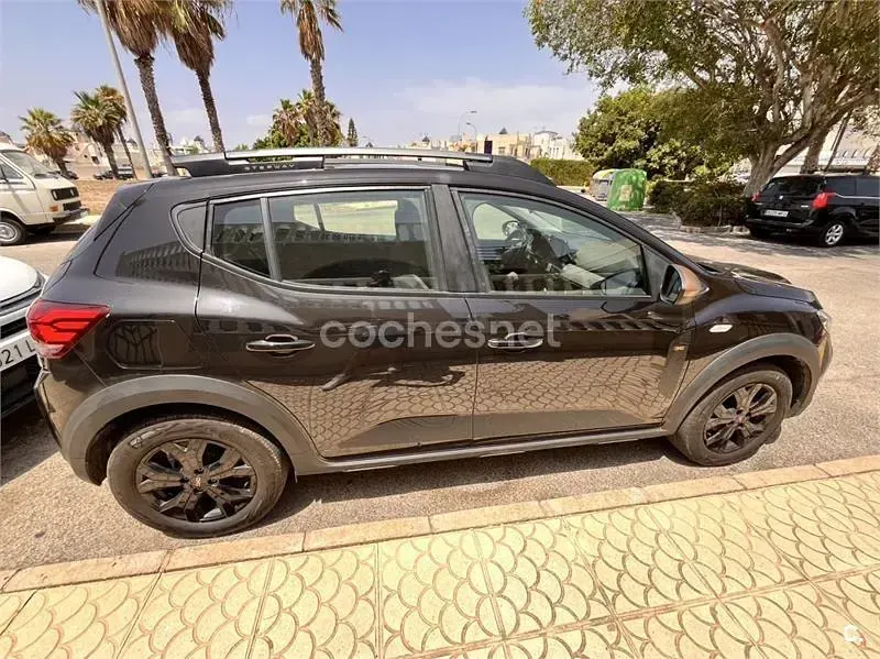 Usado Dacia Sandero Extreme 101 CV (74 kW) 2023 Negro Berlina