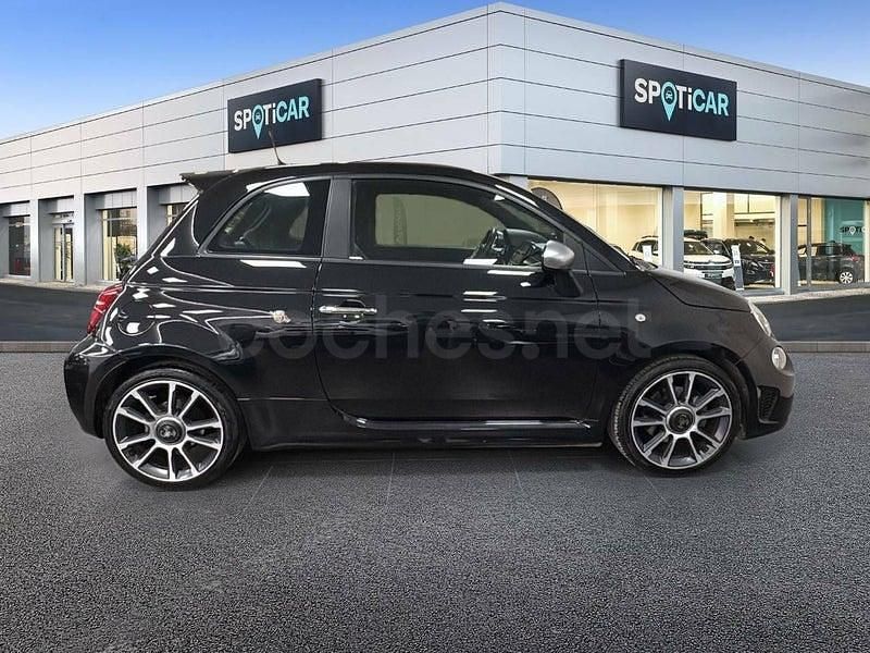 Usado Abarth 595 165 CV (121 kW) 2023 Negro Utilitario