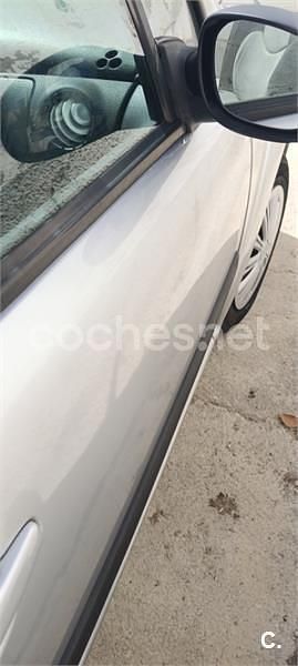 Usado Citroën C3 75 CV (55 kW) 2002 Gris / plata Utilitario