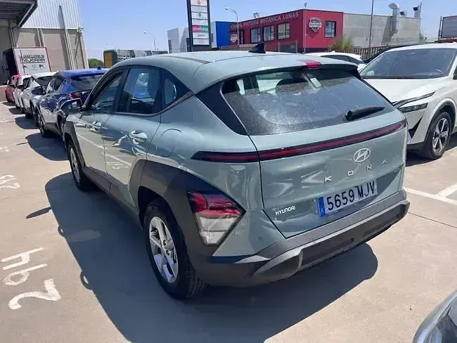 Usado Hyundai Kona 141 CV (103 kW) 2023 Verde SUV