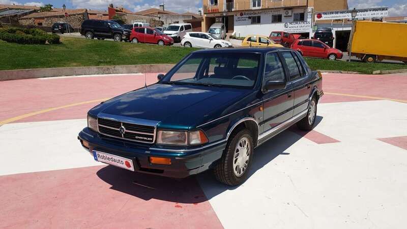 Verde Usado 1995 Chrysler Saratoga Berlina | 4300 € - Imagen 1/4
