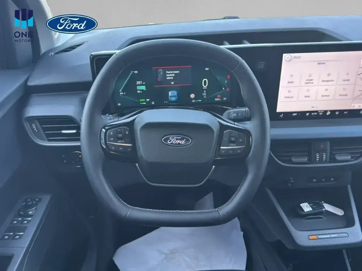 Nuevo Ford Tourneo Courier Active 100 kW (136 CV) 2026 Gris Monovolumen