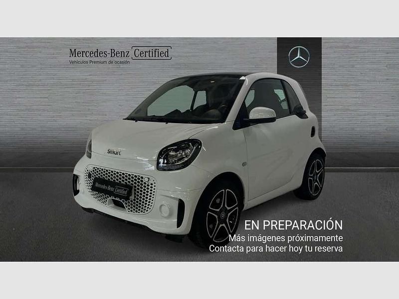 Blanco Usado 2021 Smart ForTwo Electric Drive Coupe | 12.490 € (Precio justo) - Imagen 1/4
