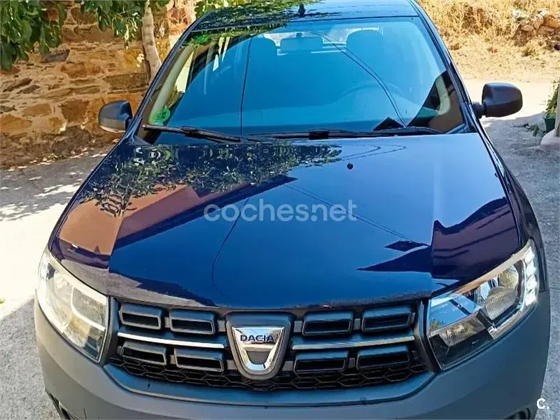 Usado Dacia Sandero Base 73 CV (53 kW) 2018 Azul Berlina