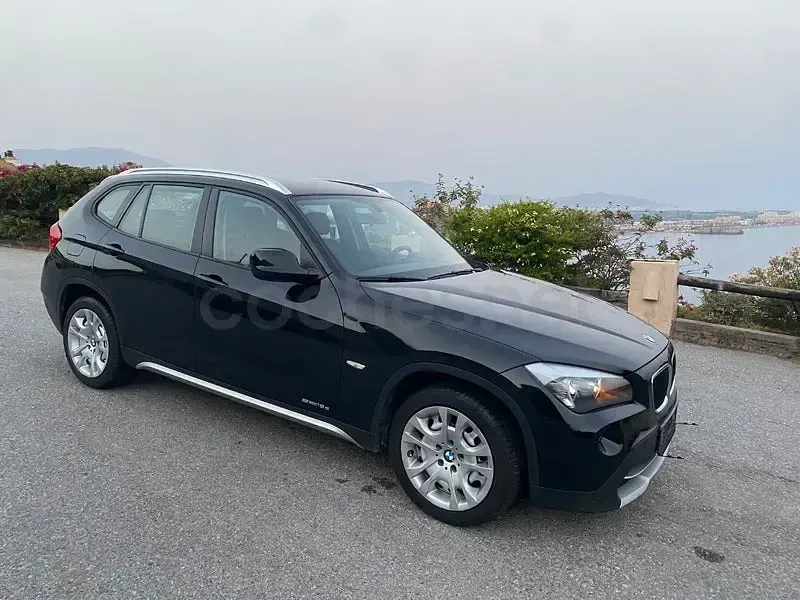 Usado BMW X1 143 CV (105 kW) 2012 Negro SUV