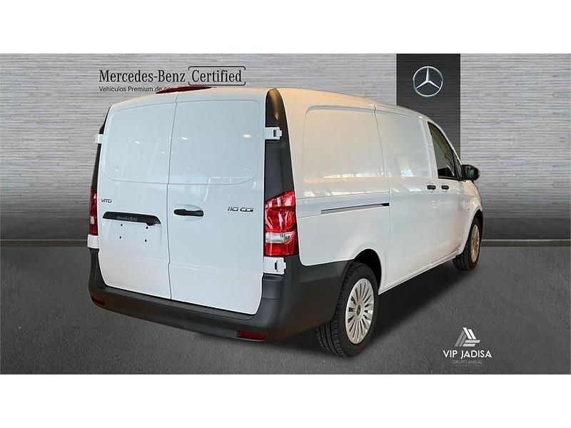 Usado Mercedes Vito 102 CV (75 kW) 2024 Blanco Van