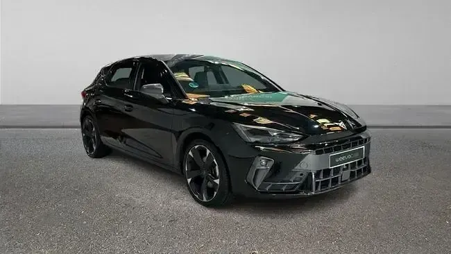 Usado Cupra Leon 150 CV (110 kW) 2025 Negro Berlina